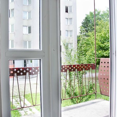 Hostel Rozna Dolina Ljubljana Eksteriør bilde